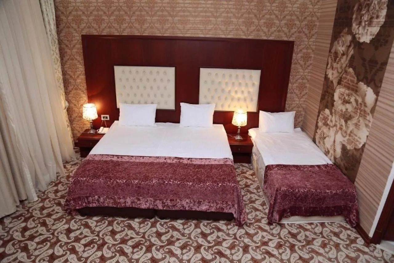 Clover Hotel Baku Formula 1 View 阿塞拜疆