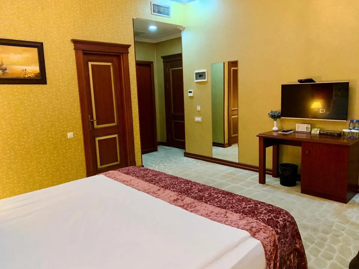Clover Hotel Baku Formula 1 View 4*,  Azerbaijan