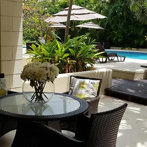 brownes-condominium-1.comcaribbean.com/